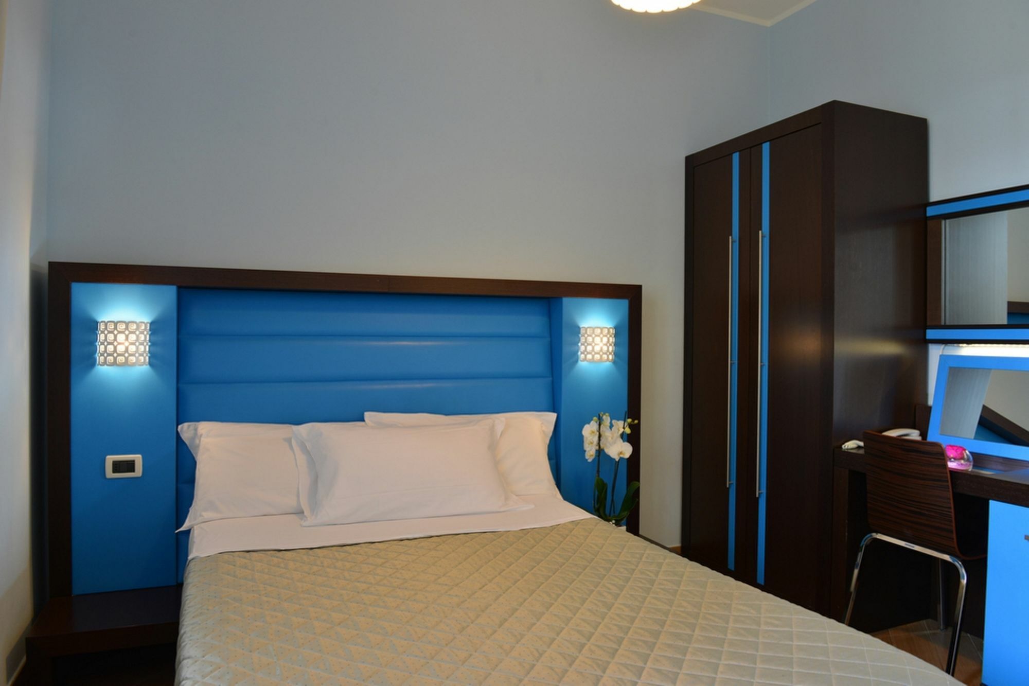 Hotel Rosignano โรซินญาโน โซลเวย์ ภายนอก รูปภาพ