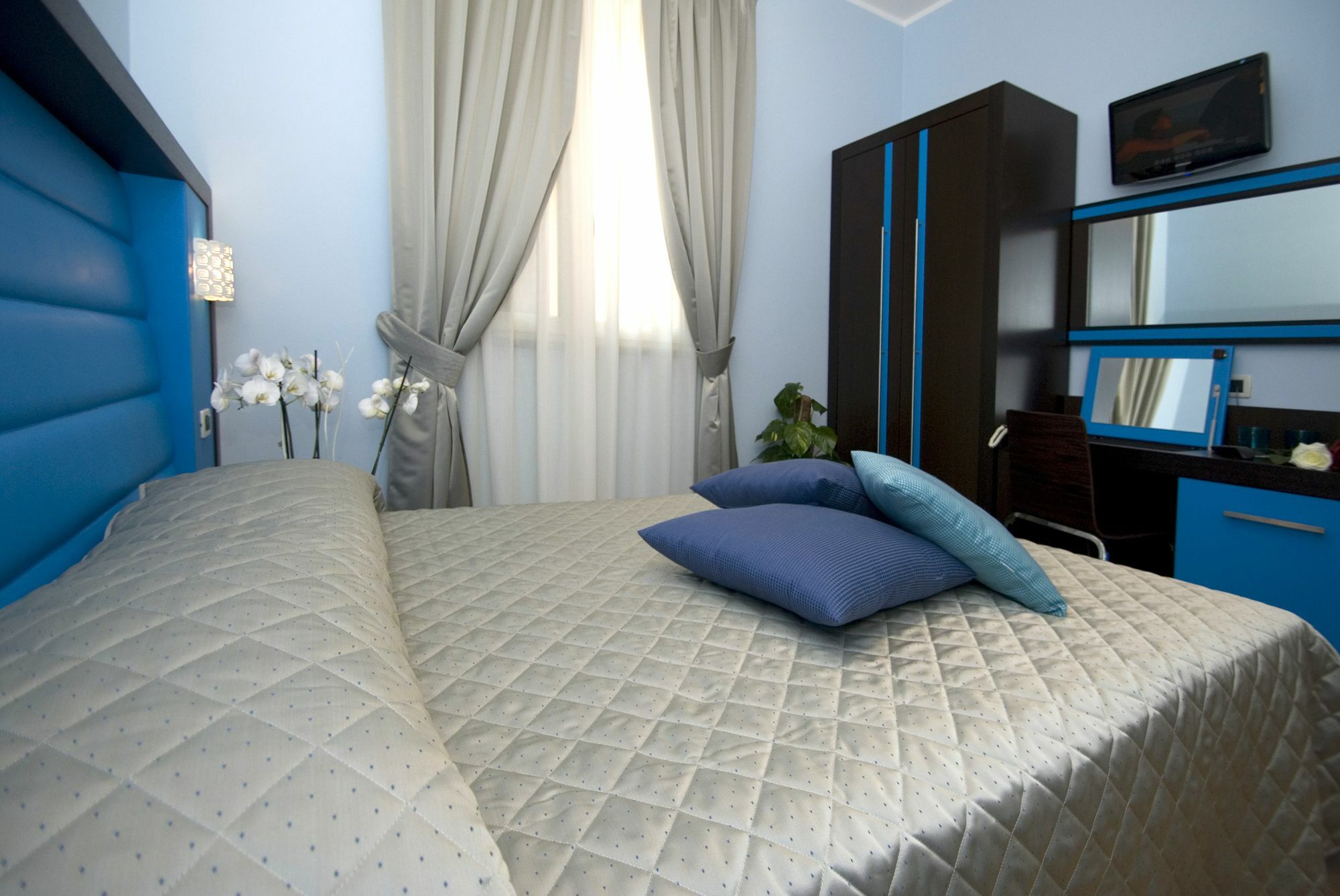 Hotel Rosignano โรซินญาโน โซลเวย์ ภายนอก รูปภาพ